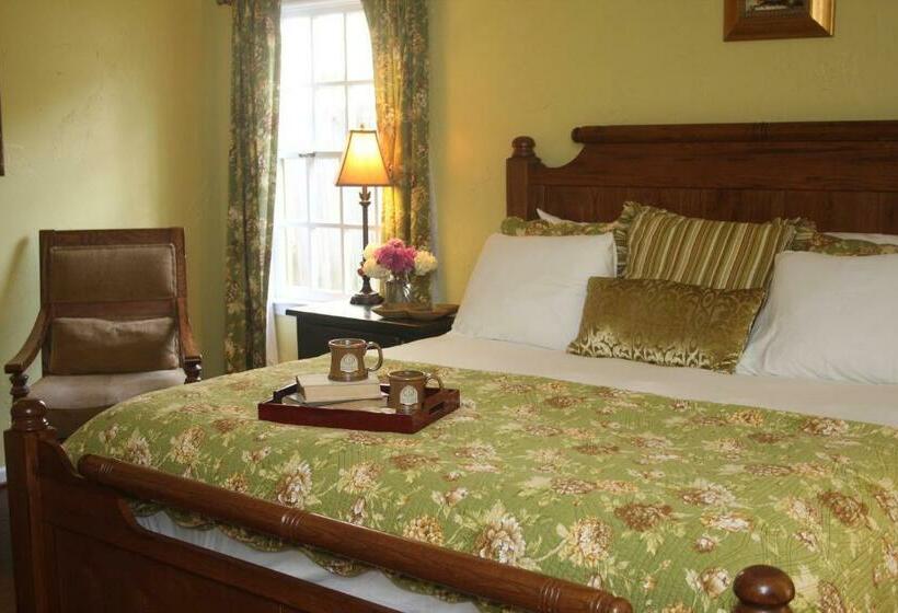 فندق Hillwinds Inn   Blowing Rock