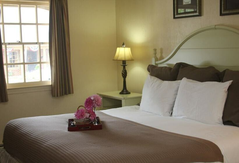 فندق Hillwinds Inn   Blowing Rock