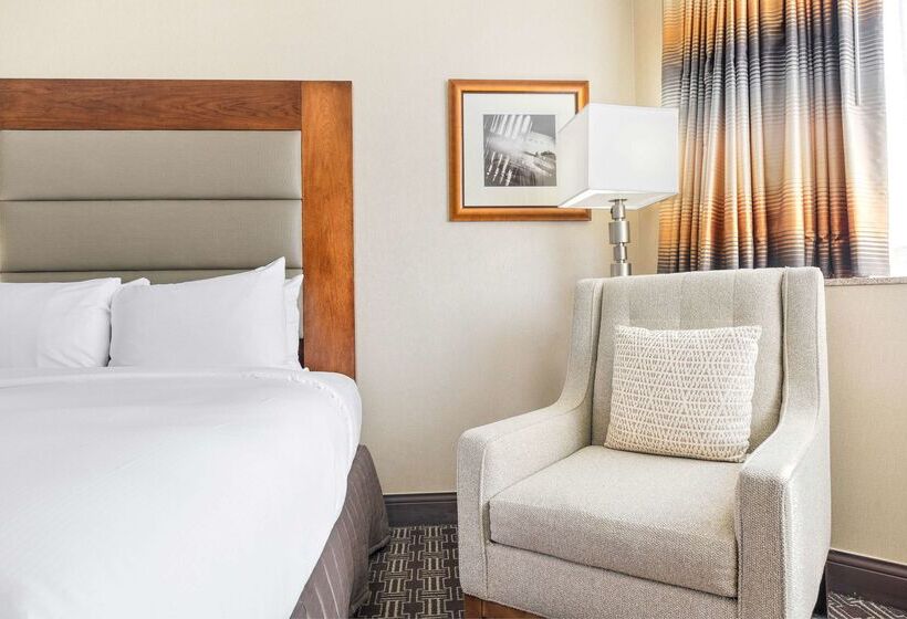 酒店 Hilton Arlington National Landing