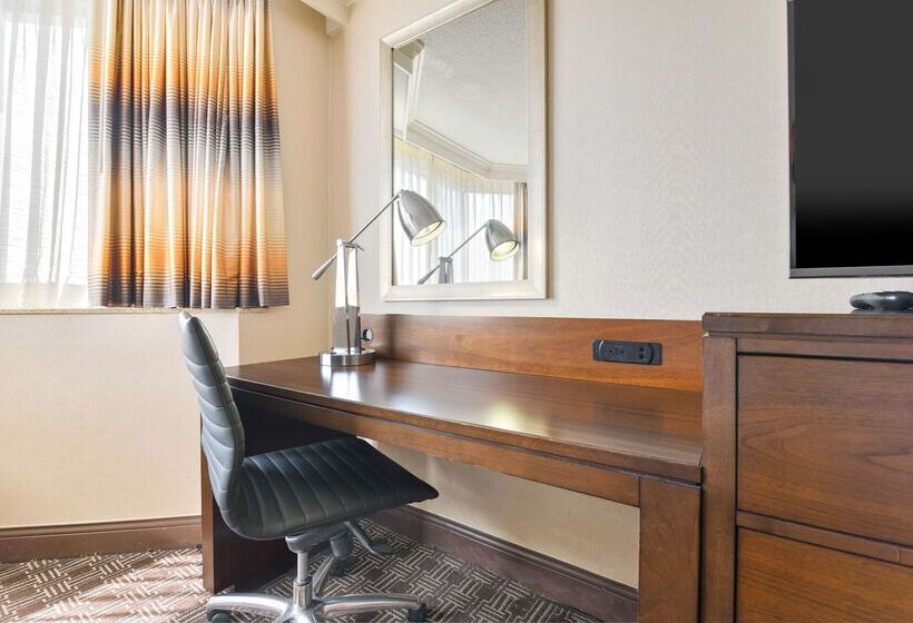 酒店 Hilton Arlington National Landing