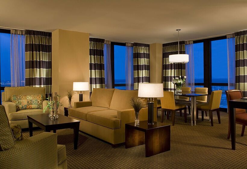 هتل Hilton Chicago O'Hare Airport