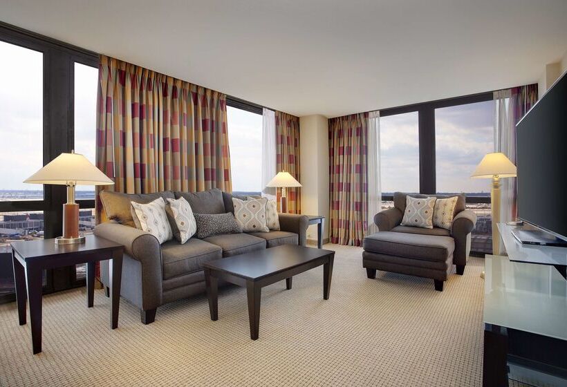 هتل Hilton Chicago O'Hare Airport