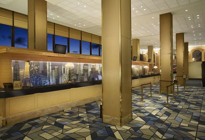 هتل Hilton Chicago O'Hare Airport
