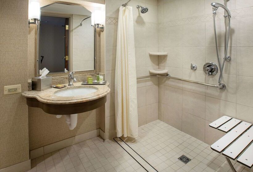 فندق Hilton Chicago/northbrook
