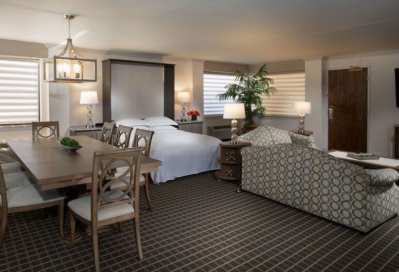 فندق Hilton Chicago/northbrook