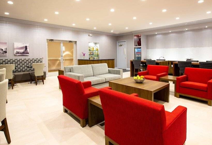 فندق Hilton Chicago/northbrook