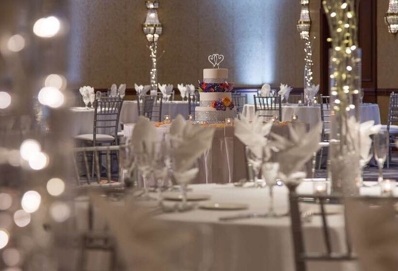 فندق Hilton Chicago/northbrook