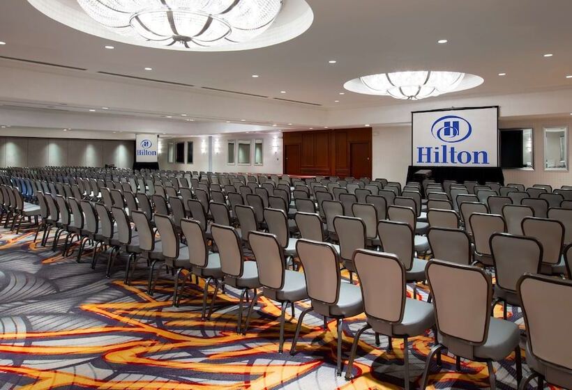 فندق Hilton Chicago/northbrook