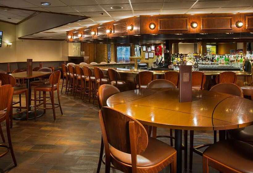 فندق Hilton Chicago/northbrook