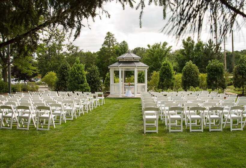 فندق Hilton Chicago/northbrook