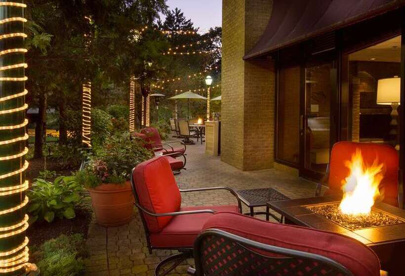 فندق Hilton Chicago/northbrook