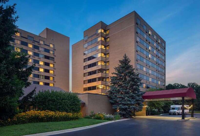 فندق Hilton Chicago/northbrook