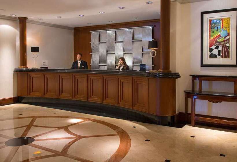 فندق Hilton Chicago/northbrook