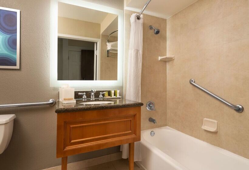 فندق Hilton Clearwater Beach Resort & Spa