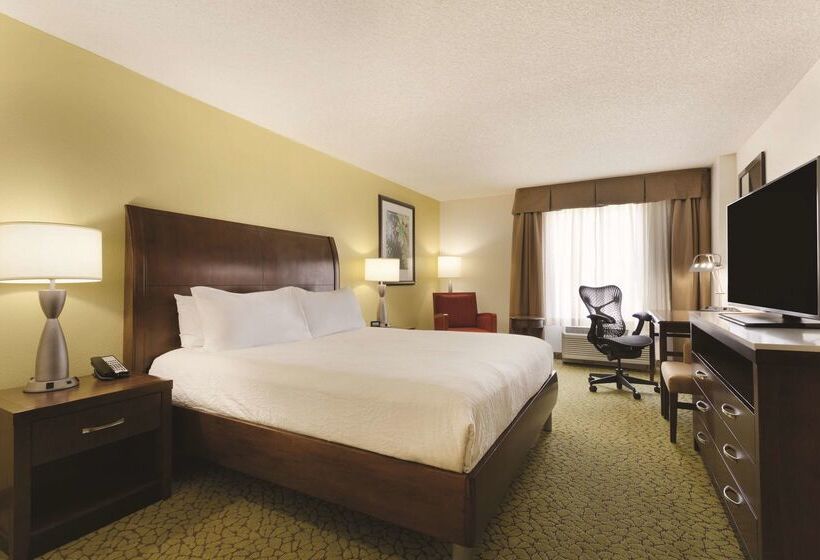 فندق Hilton Garden Inn Anaheim Garden Grove