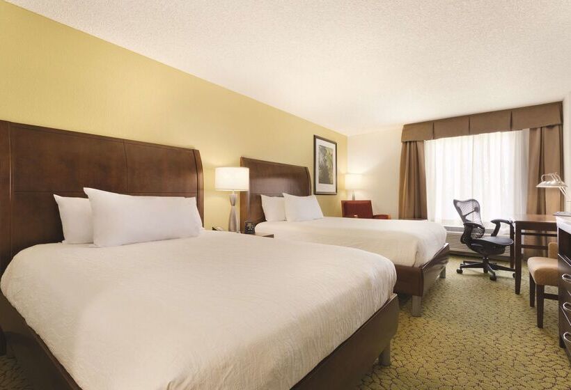 فندق Hilton Garden Inn Anaheim Garden Grove
