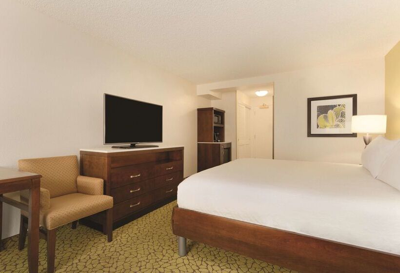 فندق Hilton Garden Inn Anaheim Garden Grove
