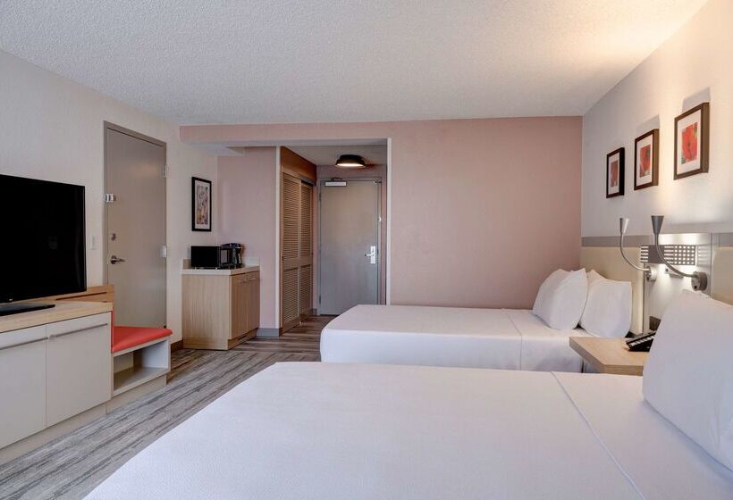 فندق Hilton Garden Inn Anaheim Garden Grove