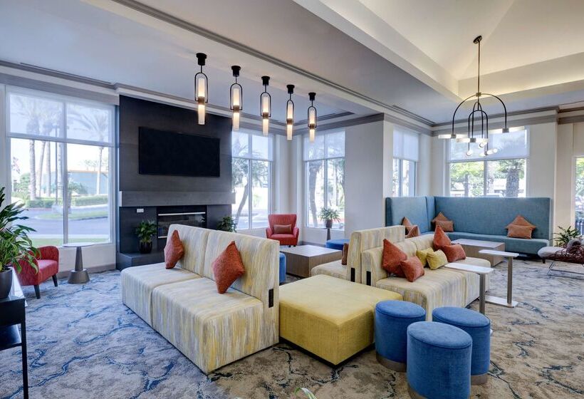 فندق Hilton Garden Inn Anaheim Garden Grove