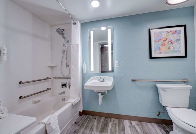 فندق Hilton Garden Inn Anaheim Garden Grove