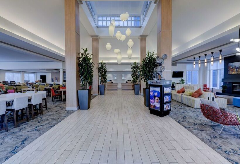 فندق Hilton Garden Inn Anaheim Garden Grove