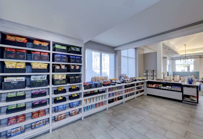 فندق Hilton Garden Inn Anaheim Garden Grove