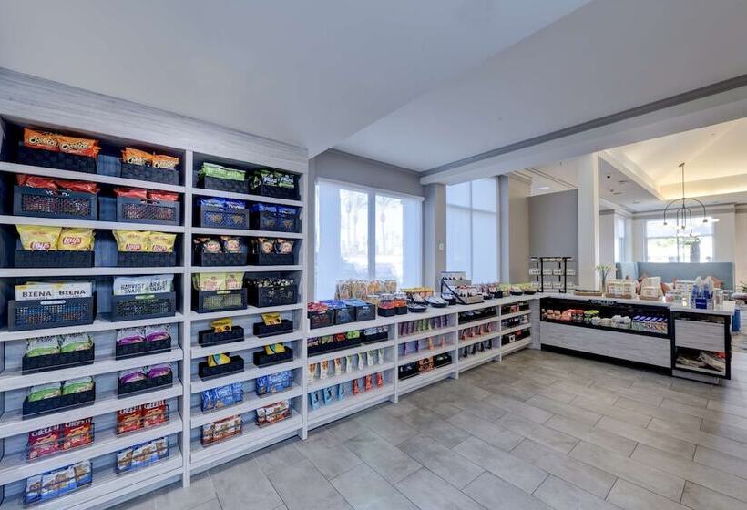 فندق Hilton Garden Inn Anaheim Garden Grove