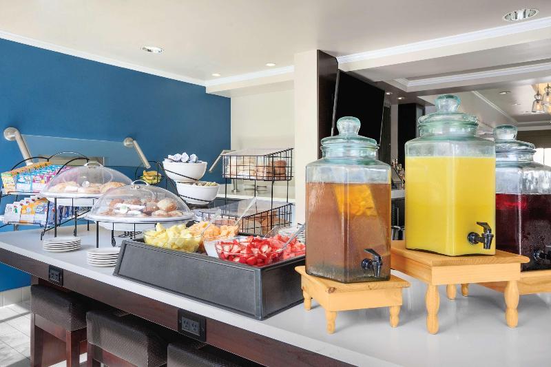 فندق Hilton Garden Inn Anaheim Garden Grove