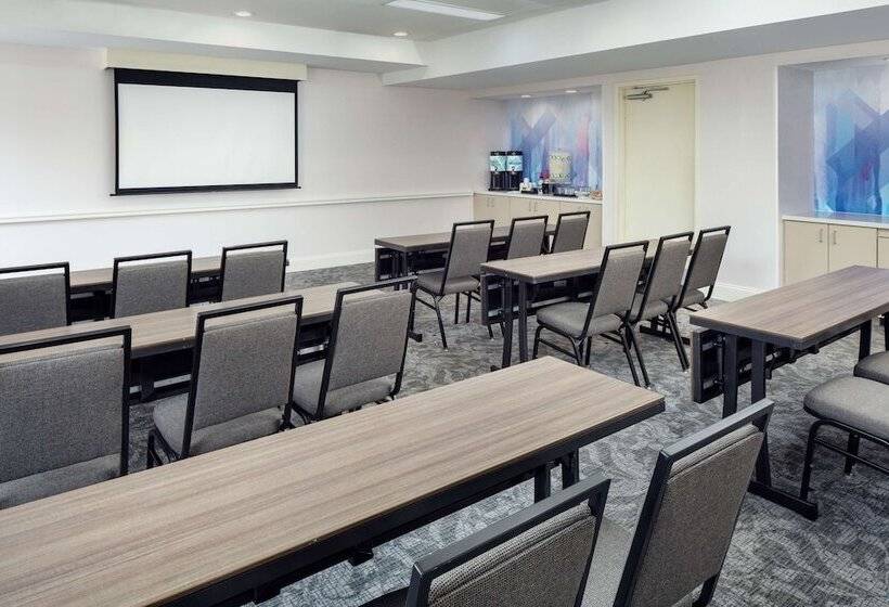 בית מלון כפרי Hilton Garden Inn Arcadia/pasadena Area