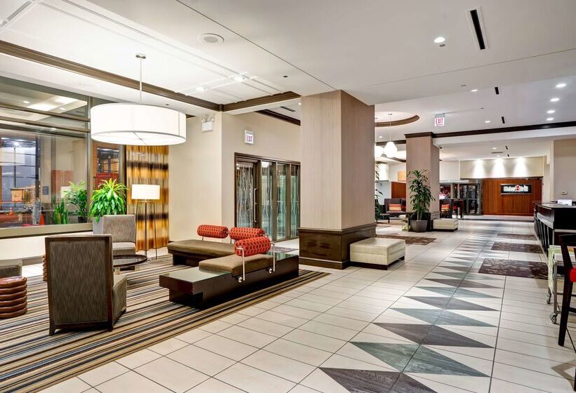 هتل Hilton Garden Inn Chicago Downtown/magnificent Mile