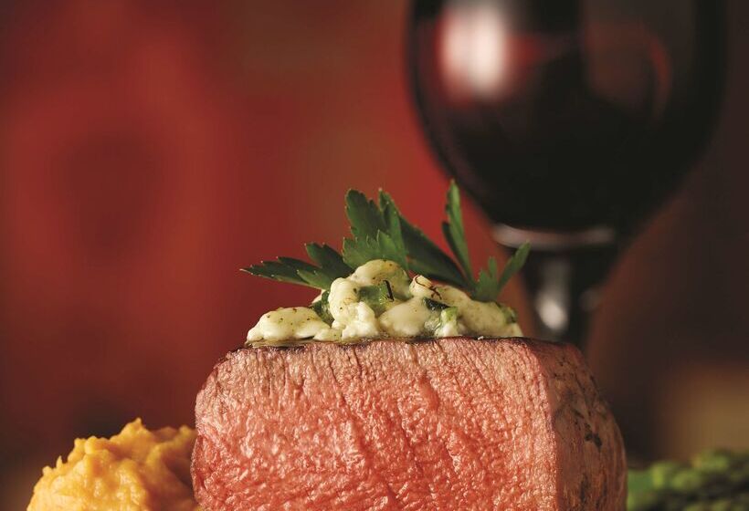 هتل Hilton Garden Inn Chicago Downtown/magnificent Mile