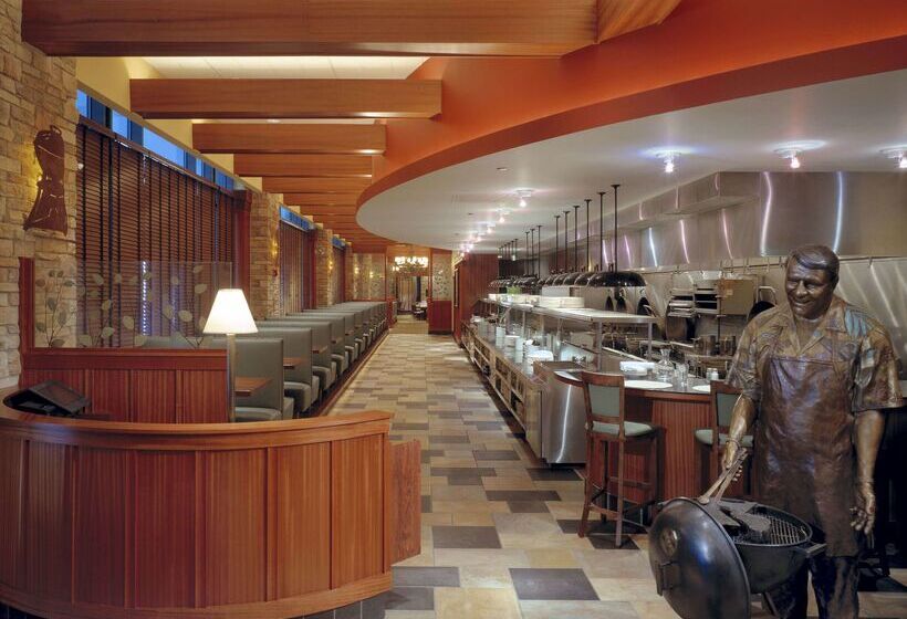 هتل Hilton Garden Inn Chicago Downtown/magnificent Mile