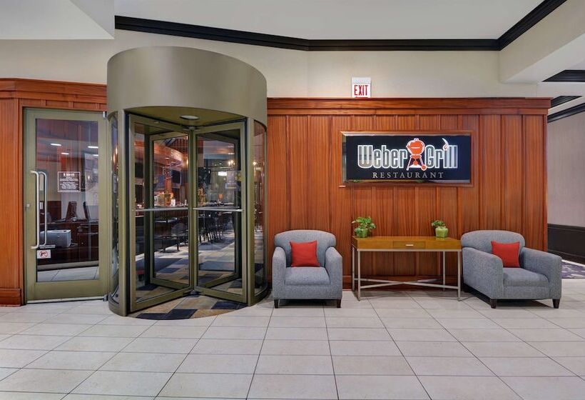 هتل Hilton Garden Inn Chicago Downtown/magnificent Mile