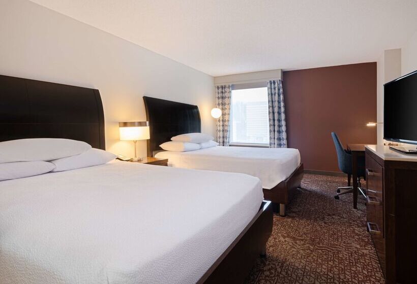 هتل Hilton Garden Inn Chicago Downtown/magnificent Mile