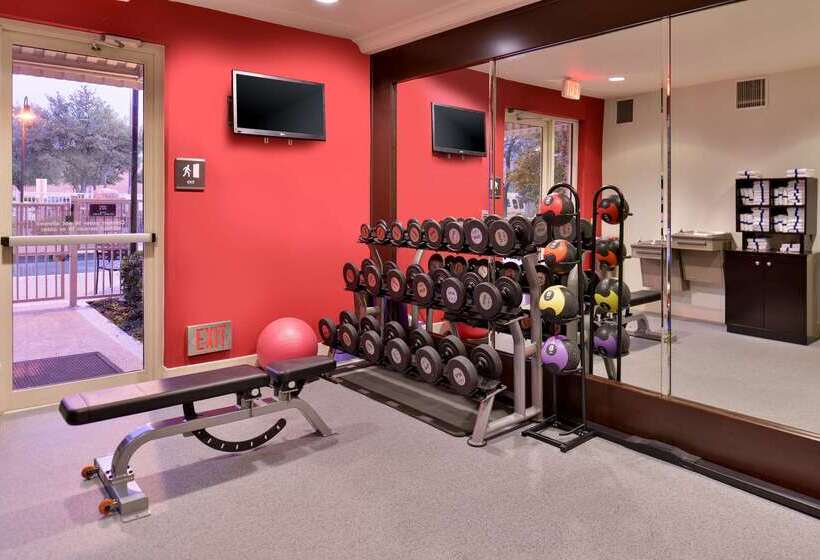 ホテル Hilton Garden Inn Dallas/addison