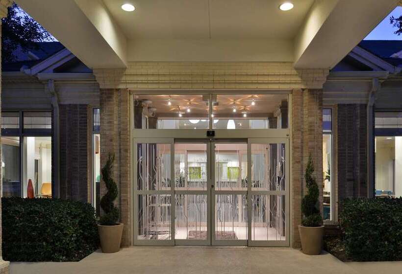 ホテル Hilton Garden Inn Dallas/addison