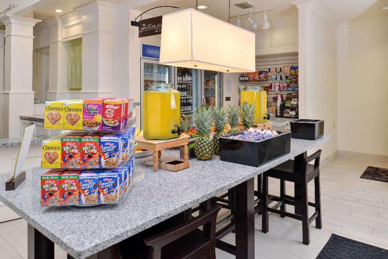 هتل Hilton Garden Inn Dallas/addison