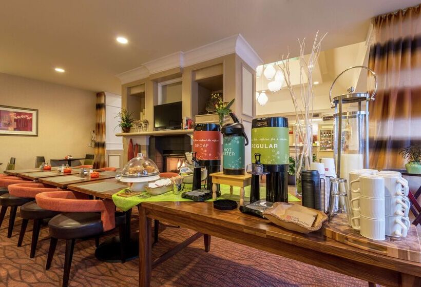 هتل Hilton Garden Inn Flagstaff