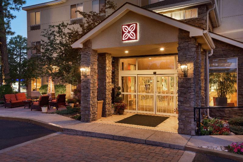 هتل Hilton Garden Inn Flagstaff