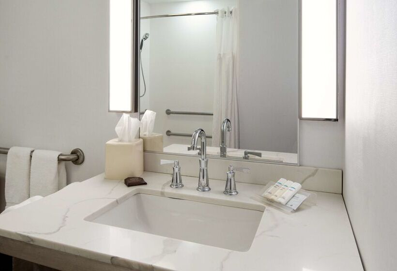 Отель Hilton Garden Inn Folsom