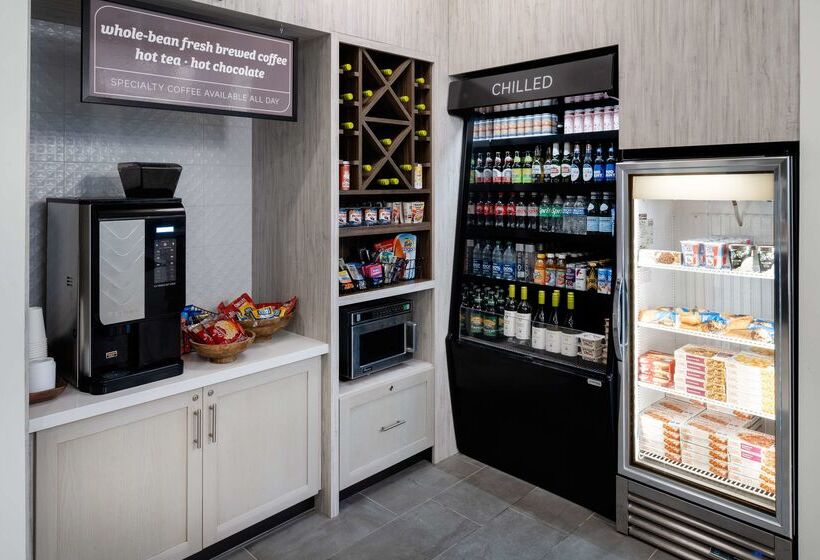 Отель Hilton Garden Inn Folsom