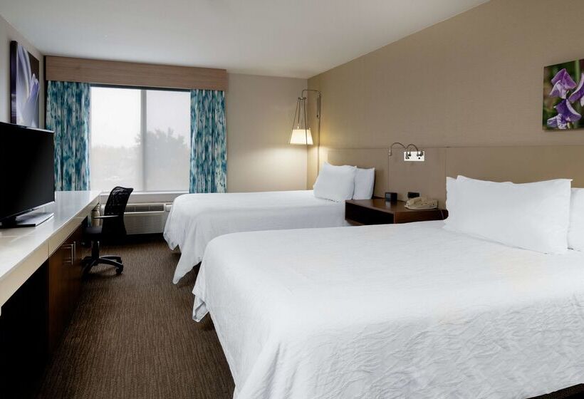 Отель Hilton Garden Inn Folsom