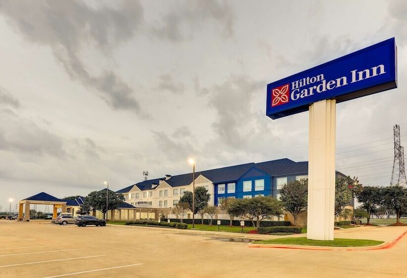 Отель Hilton Garden Inn Fort Worth/fossil Creek