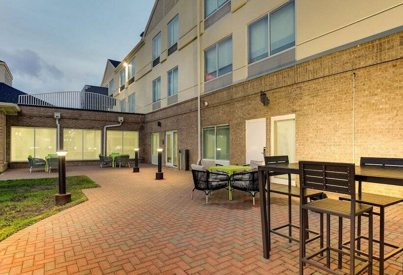 Отель Hilton Garden Inn Fort Worth/fossil Creek