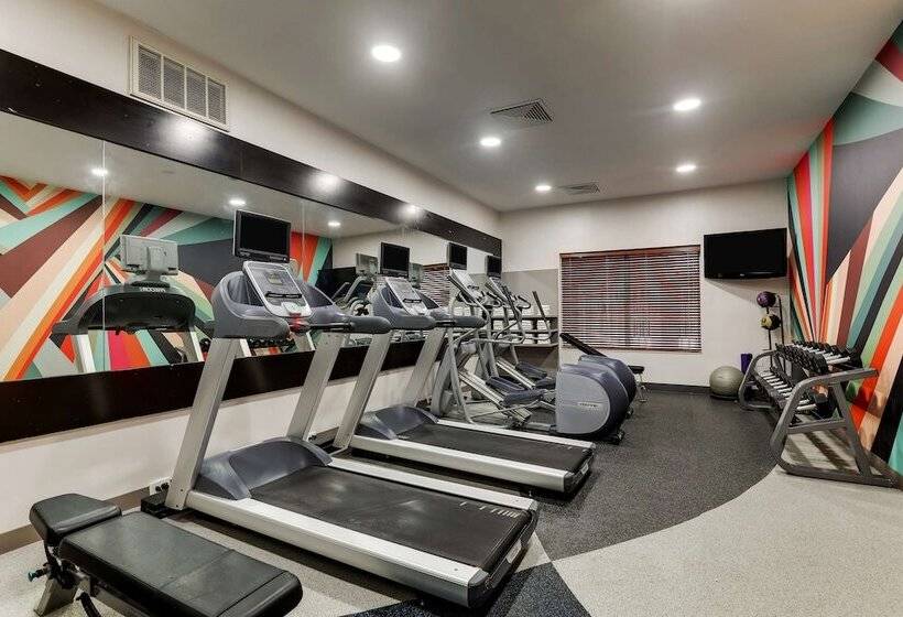 هتل Hilton Garden Inn Fort Worth/fossil Creek