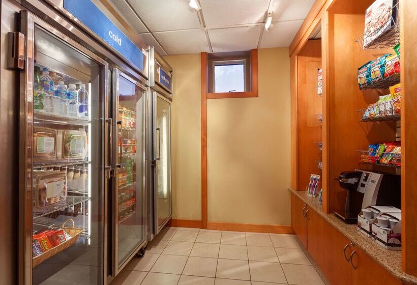 ホテル Hilton Garden Inn Lancaster