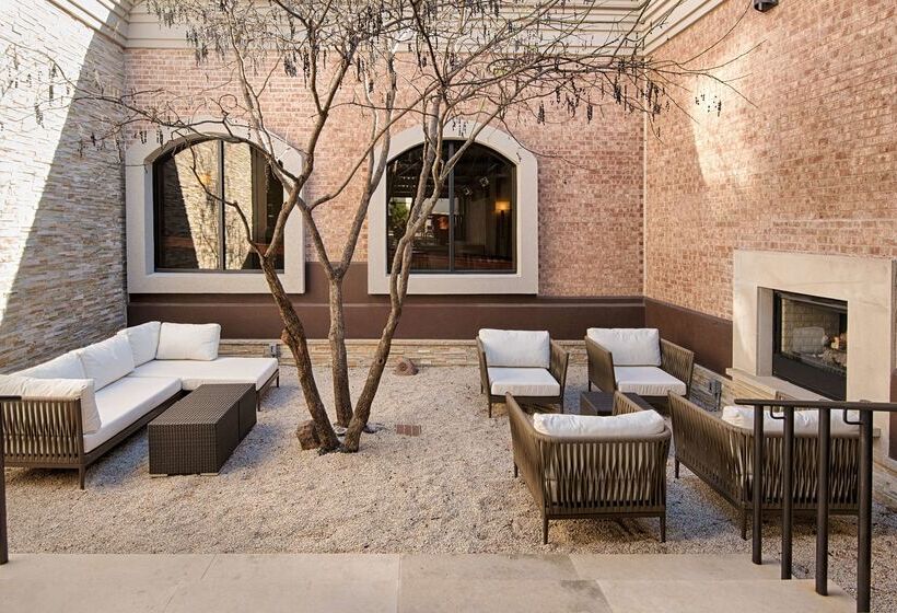 هتل Hilton Garden Inn Las Colinas