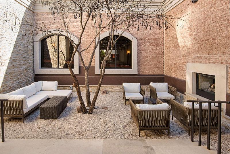 هتل Hilton Garden Inn Las Colinas