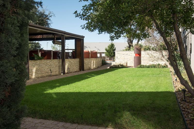 هتل Hilton Garden Inn Las Colinas