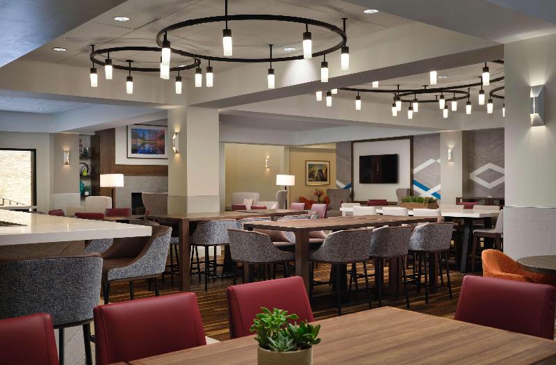 هتل Hilton Garden Inn Las Colinas